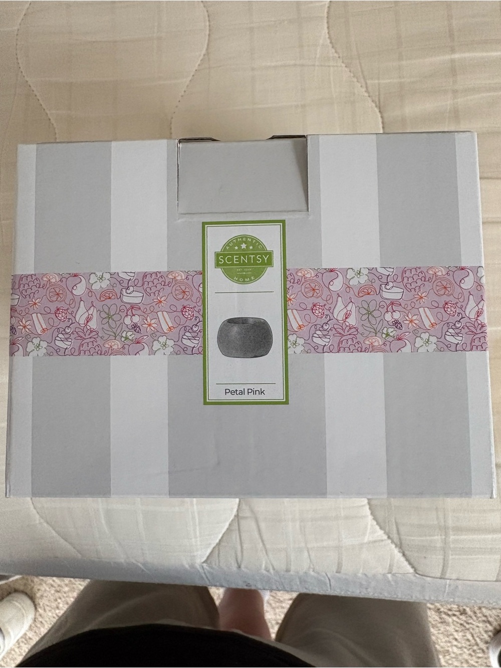 Scentsy Petal Pink Warmer (Boxed)